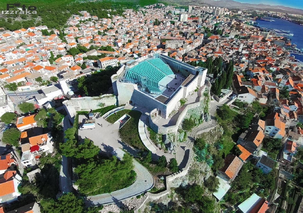 Galera I Apartment Sibenik Bagian luar foto